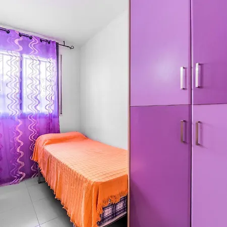 Apartment 3 Bedroom Pet Friendly In Miami Platja